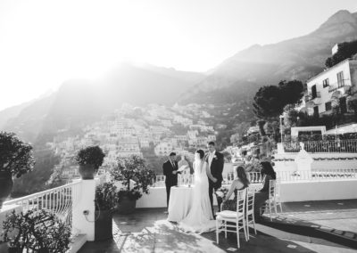 Sunny elopement in Positano
